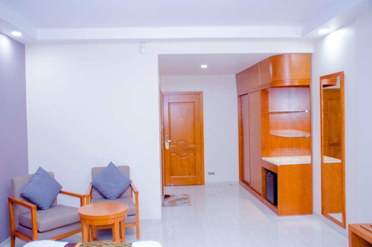 Hotel Platinum Kinshasa Extérieur photo