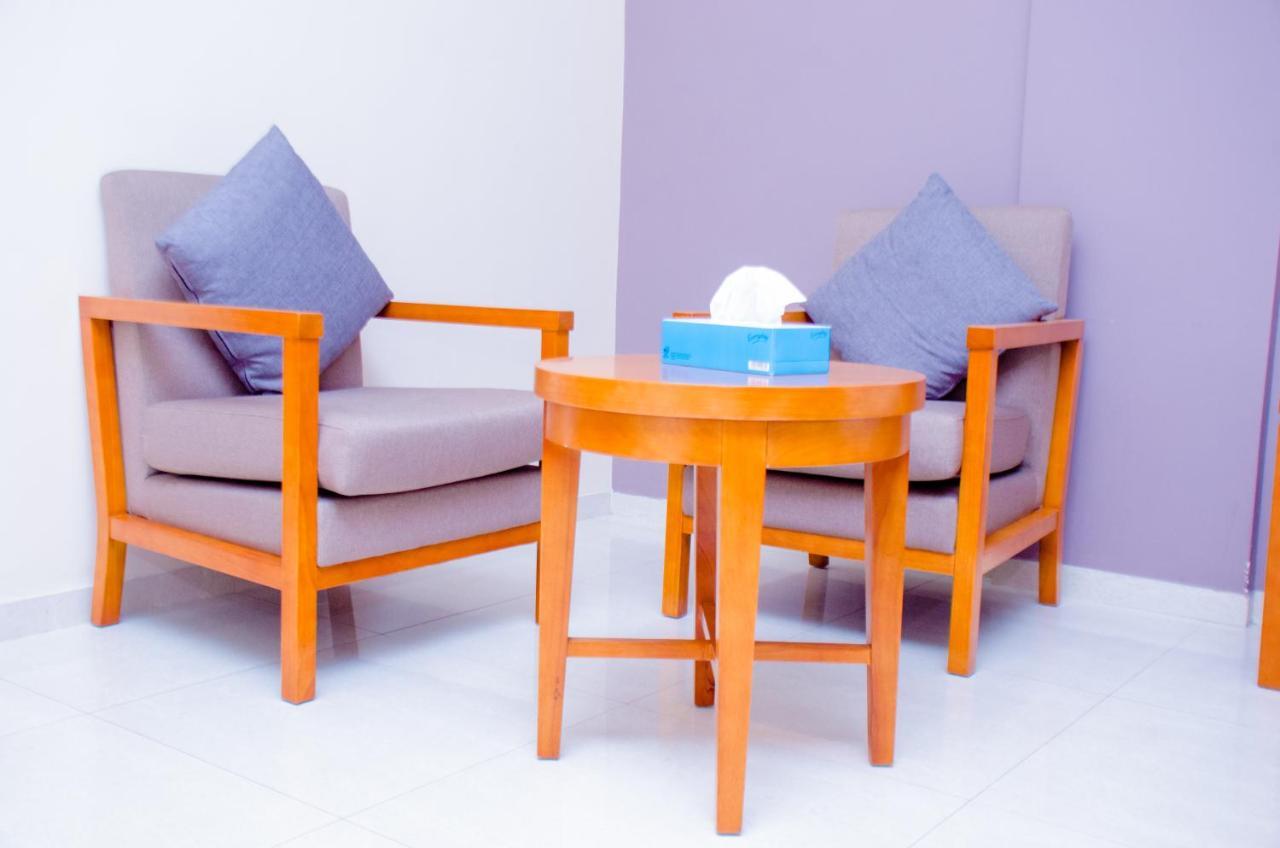 Hotel Platinum Kinshasa Extérieur photo