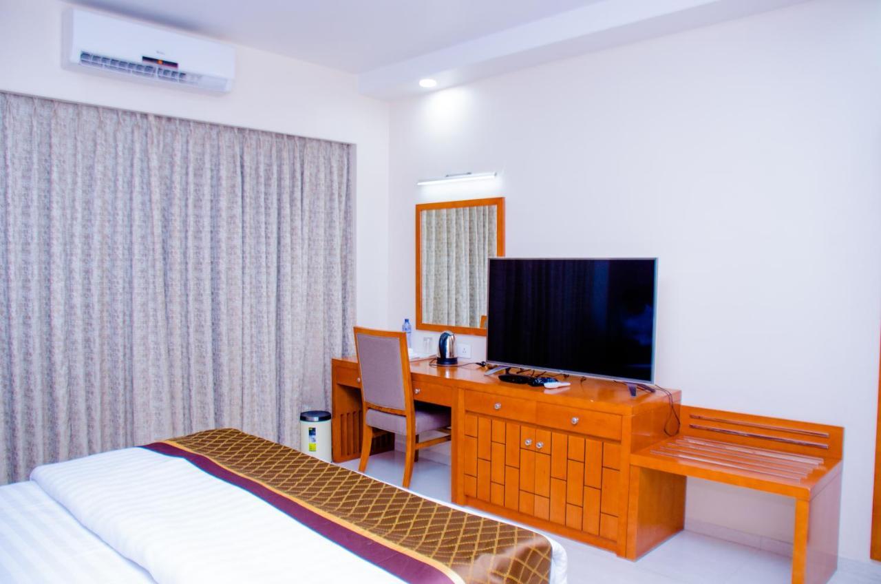 Hotel Platinum Kinshasa Extérieur photo